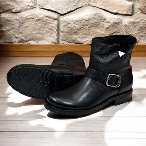 FRYE Veronica Flex Bootie Black Leather Women's size 7B - New with Box.